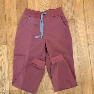 Figs Women's Track Pants in Mauve